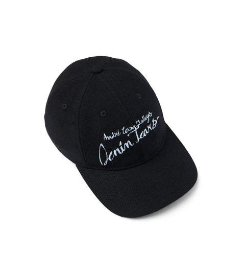 Caps