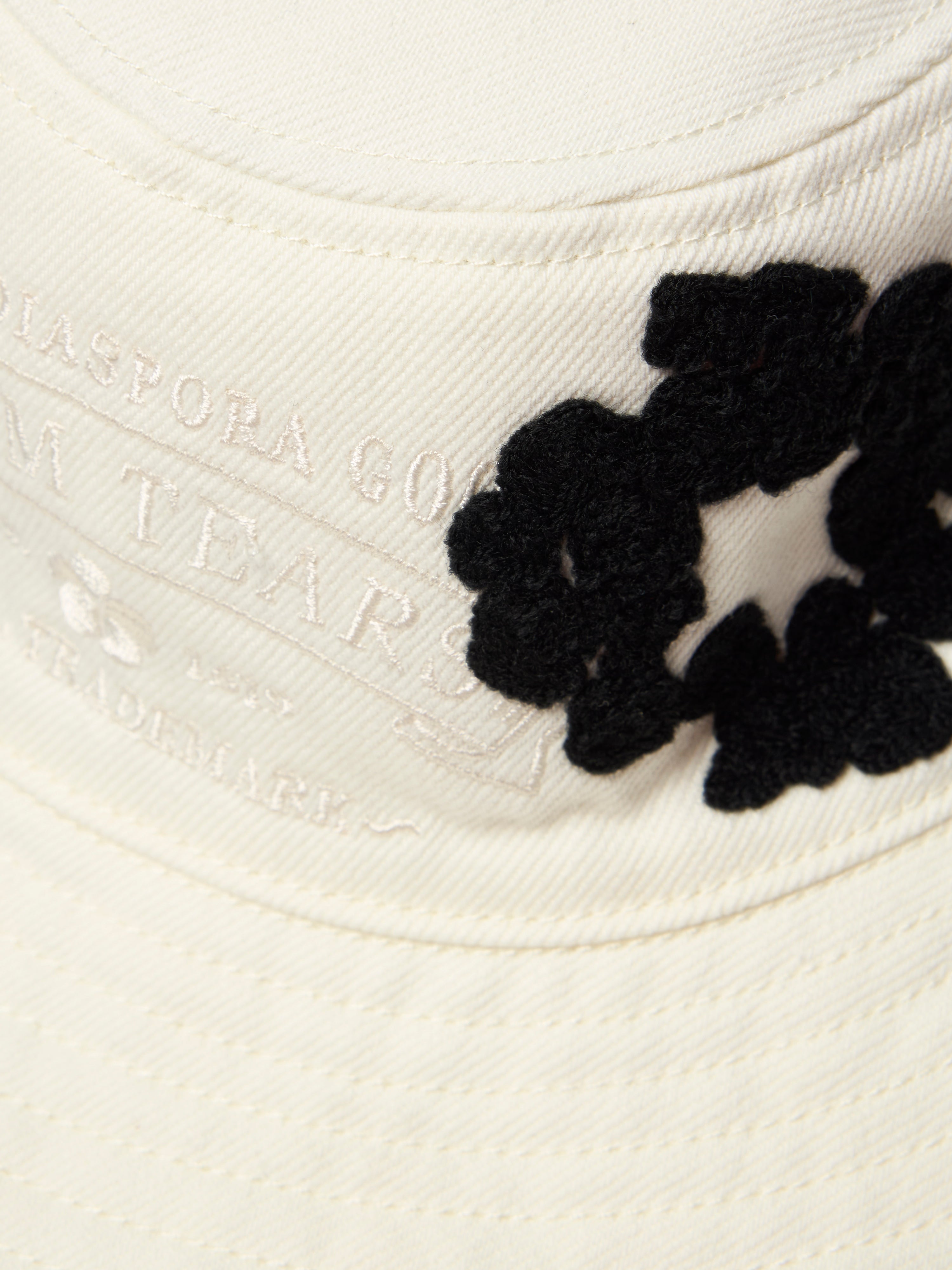 Denim Cotton Wreath Bucket Hat White – DENIM TEARS
