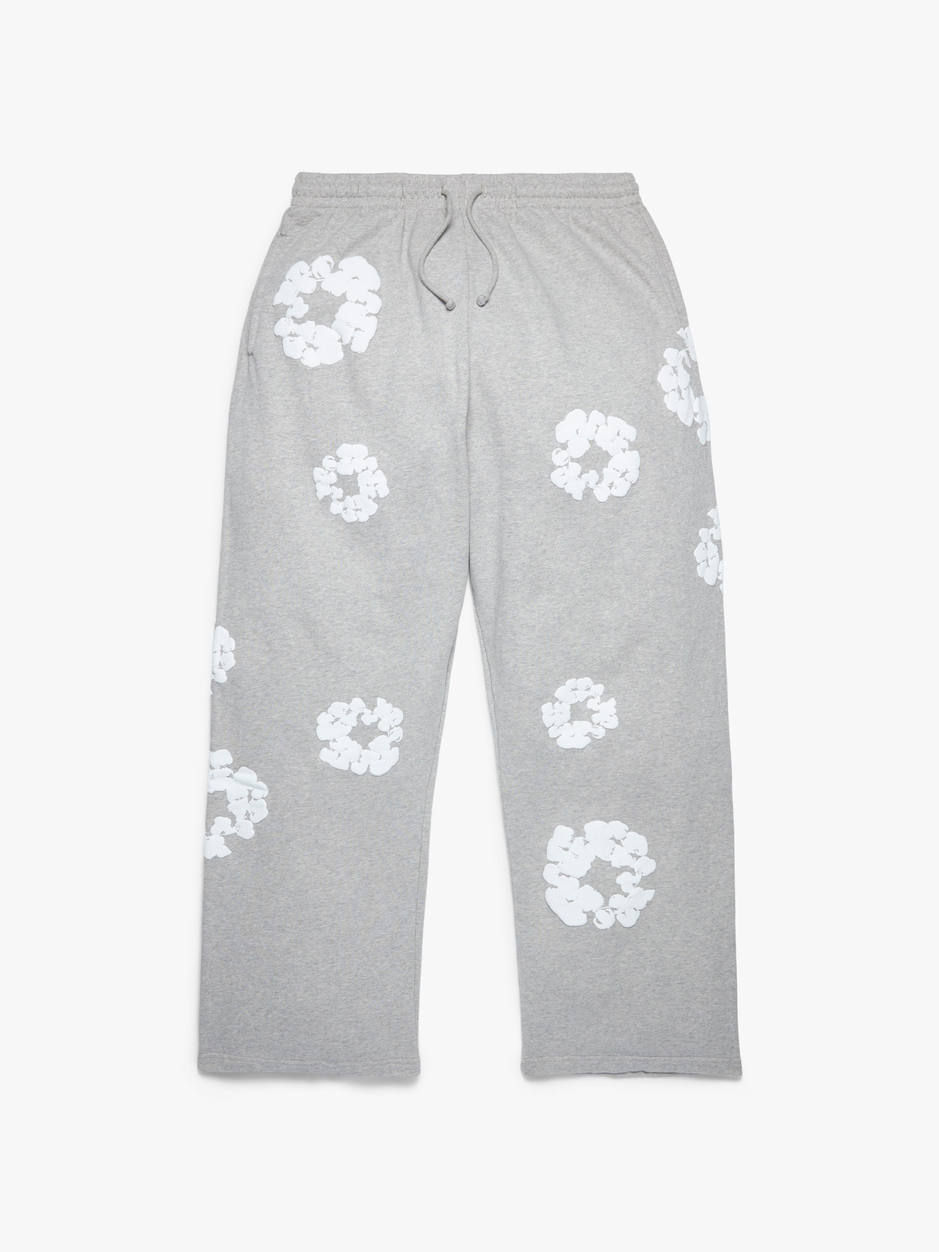 Cotton Wreath Sweatshorts Green – DENIM TEARS