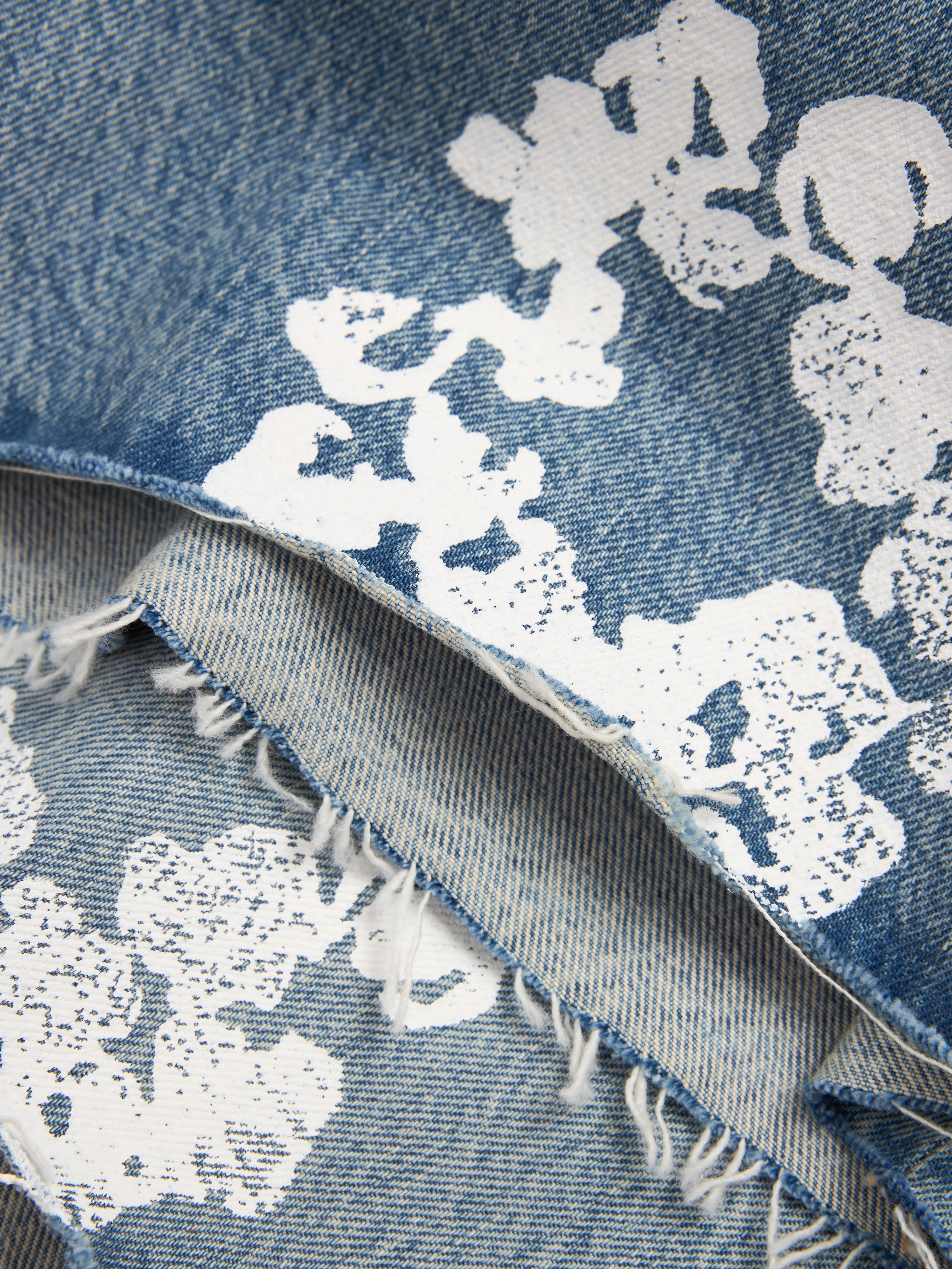 Light Wash Cotton Wreath Denim Short – DENIM TEARS