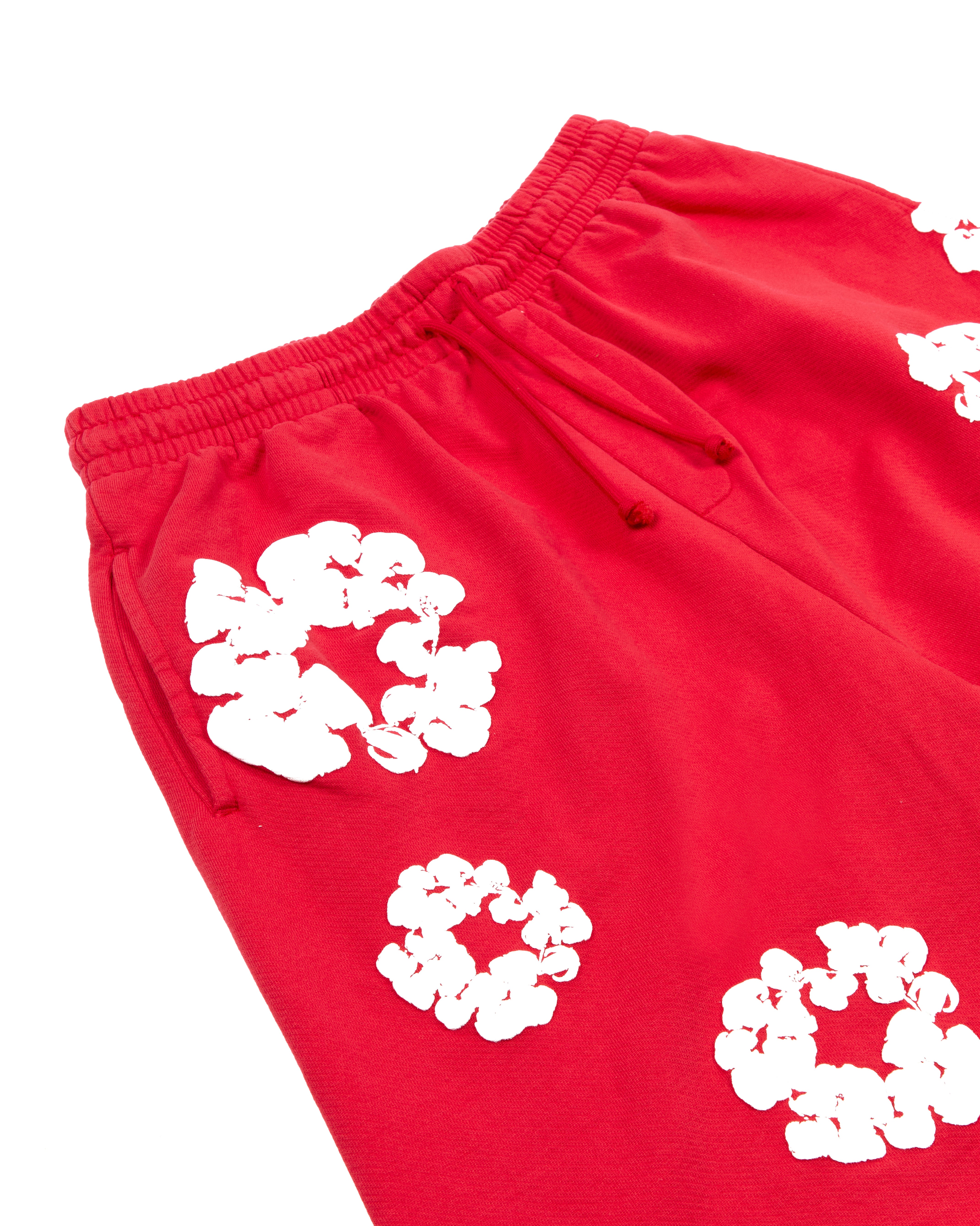 Cotton Wreath Sweatshorts Red – DENIM TEARS